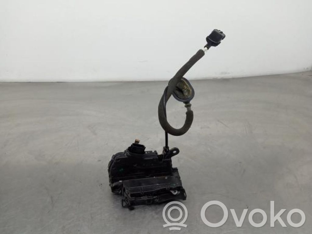 Cerradura de puerta trasera   825008835R