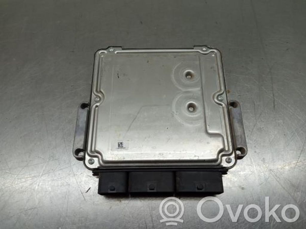 Unidad de control/módulo del motor   0281030899,237104376R,237104627R