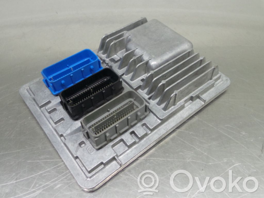 Unidad de control/módulo del motor   12679845,1310101000000X,811839393
