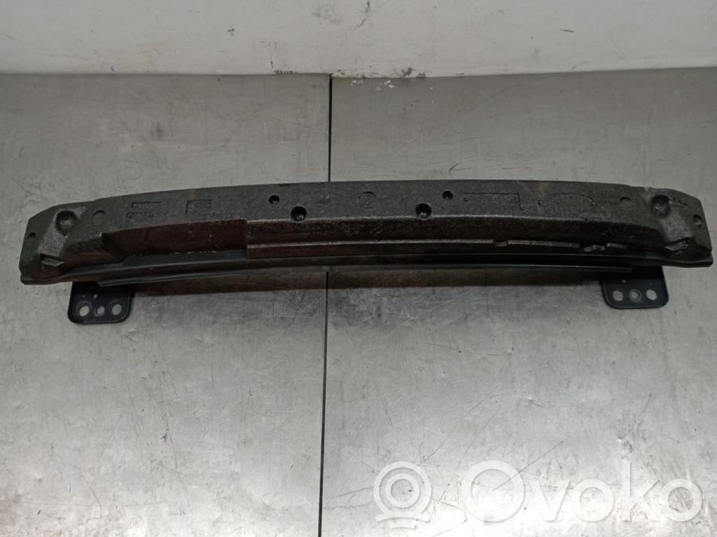 Priekšpusē bampera sastiprinājums   51800467