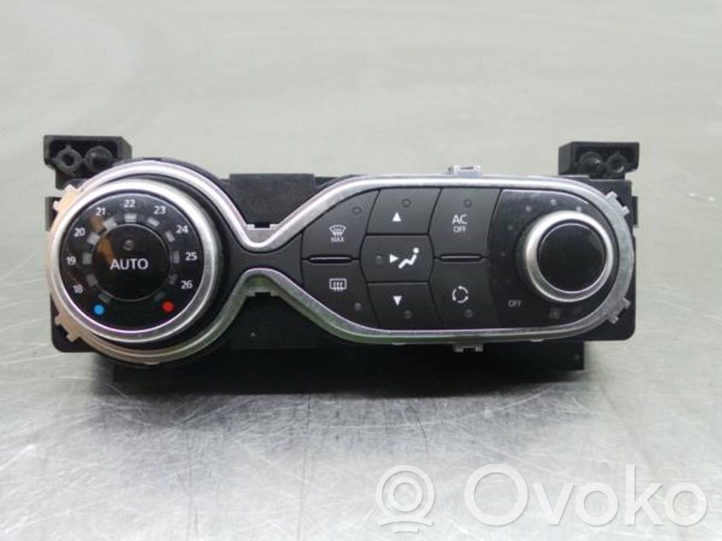 Renault Twingo III Climate control unit 