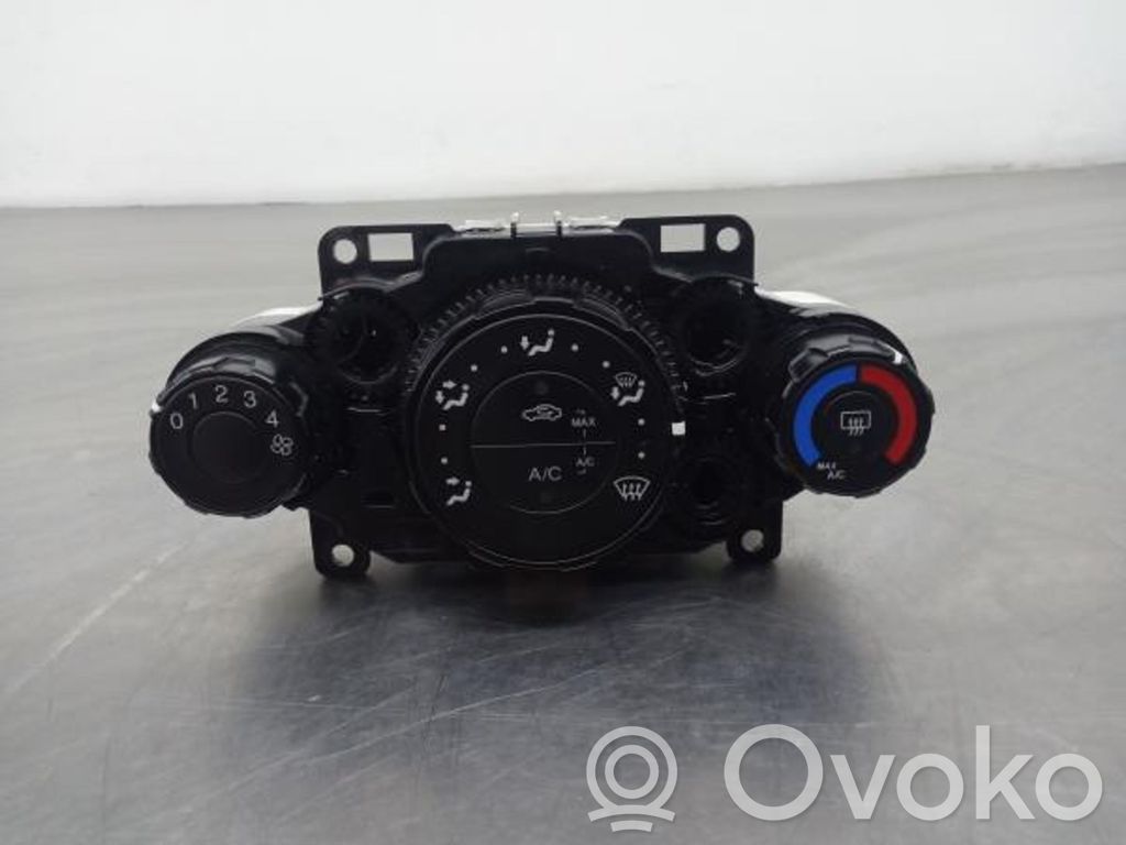 Climate control unit   8A6118549,8A6919980