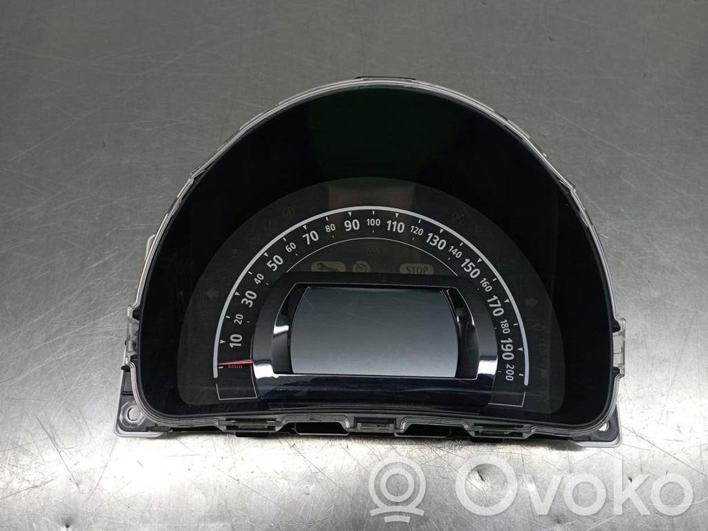 Speedometer (instrument cluster)   248217641R,38077672,56199KMS