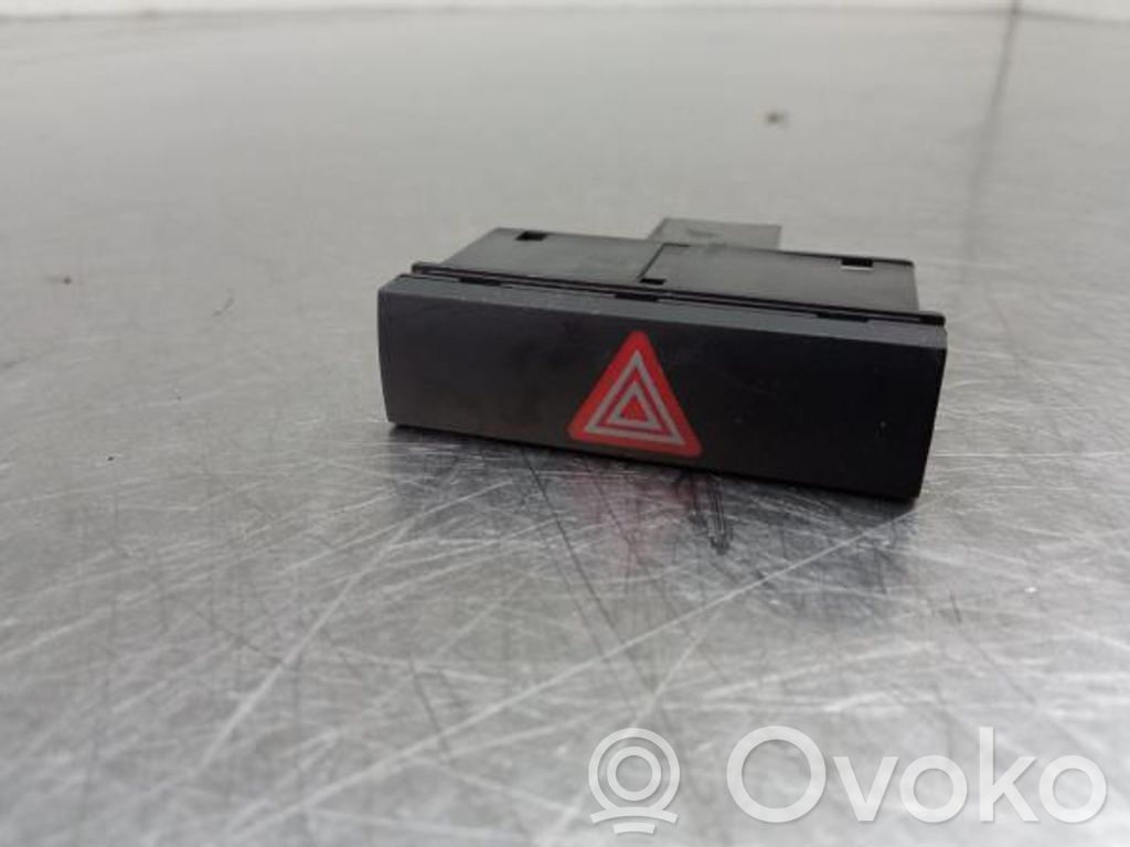 Hazard light switch   975121600,4F0941509