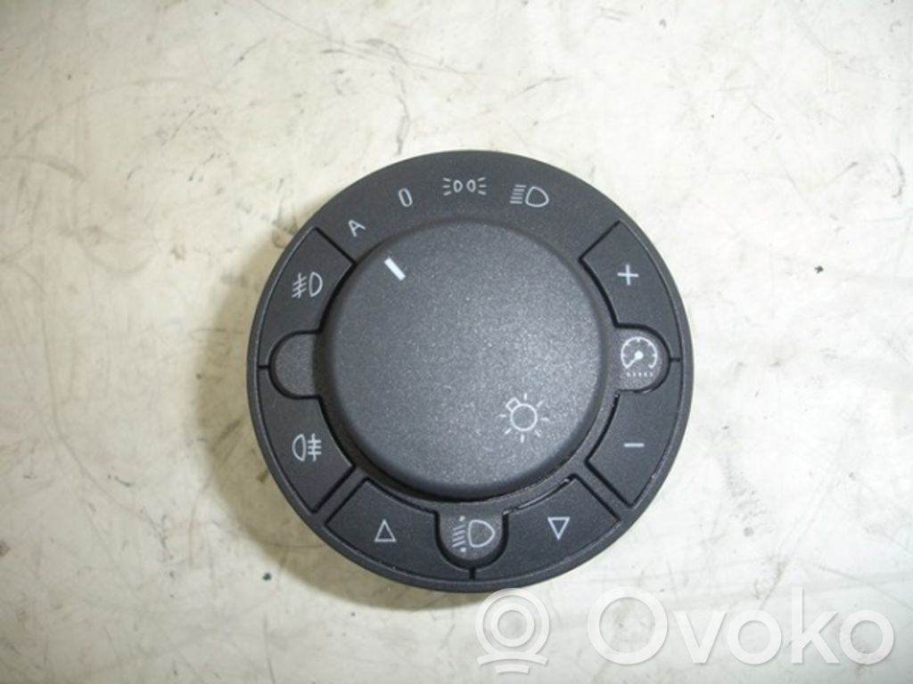 Opel Corsa D Interruptor de luz 