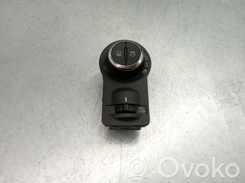 Opel Mokka Interruptor de luz 