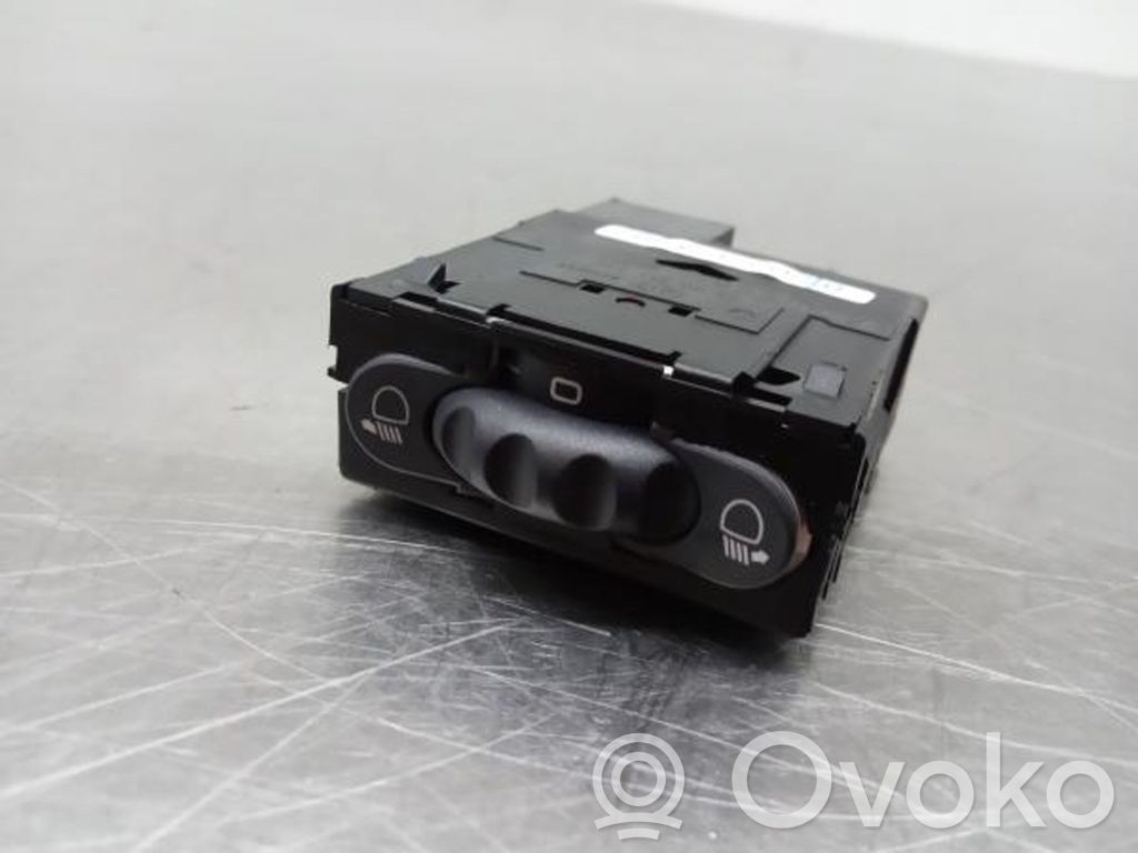 Multifunctional control switch/knob   8200379685,7700841235