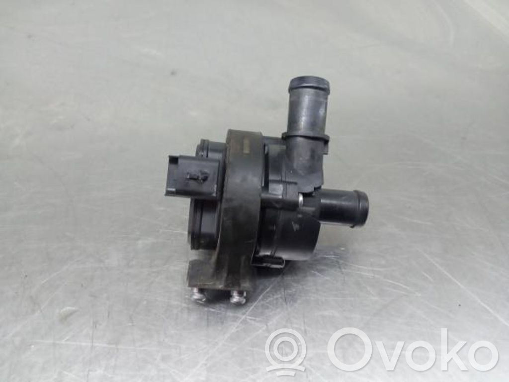 Vesipumppu   925164GA0A,0392023219