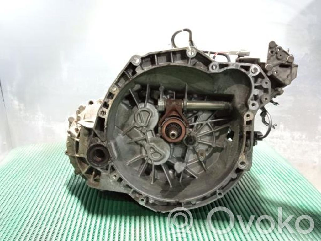 Renault Safrane 5 Gang Schaltgetriebe 