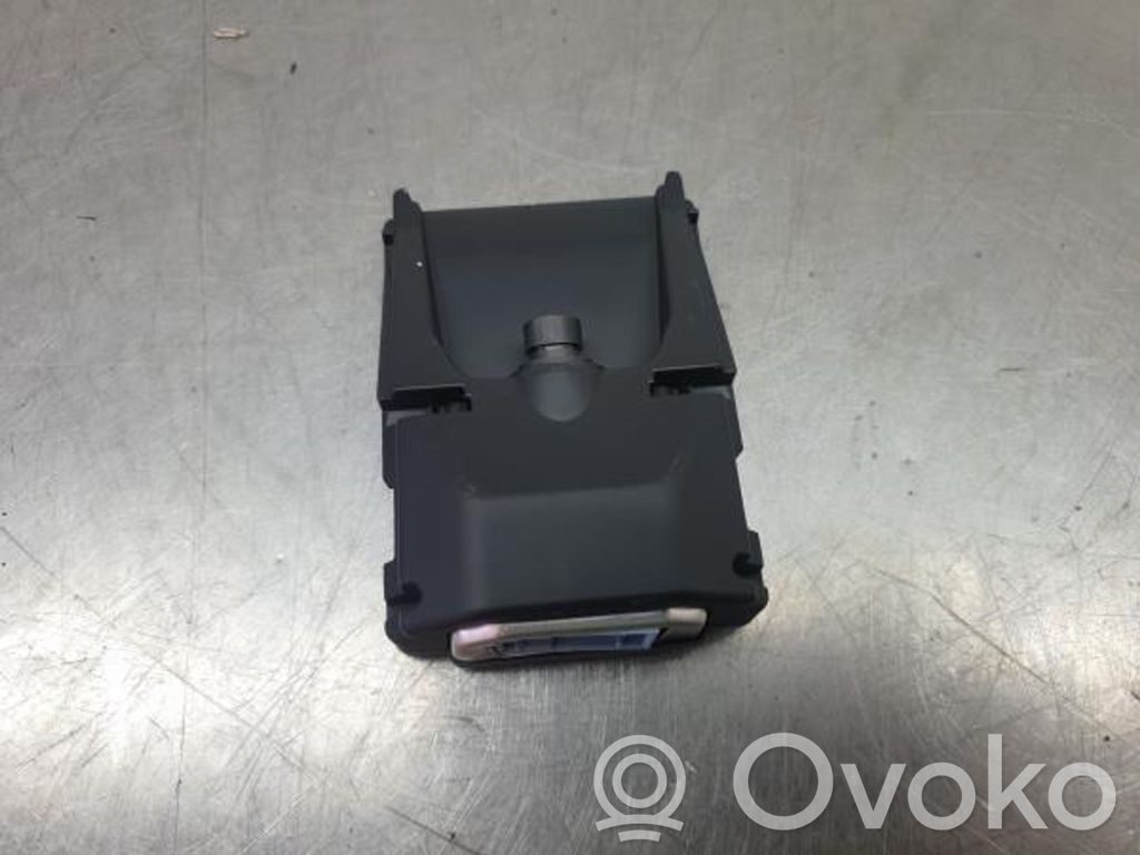 Windshield/windscreen camera   9826178580