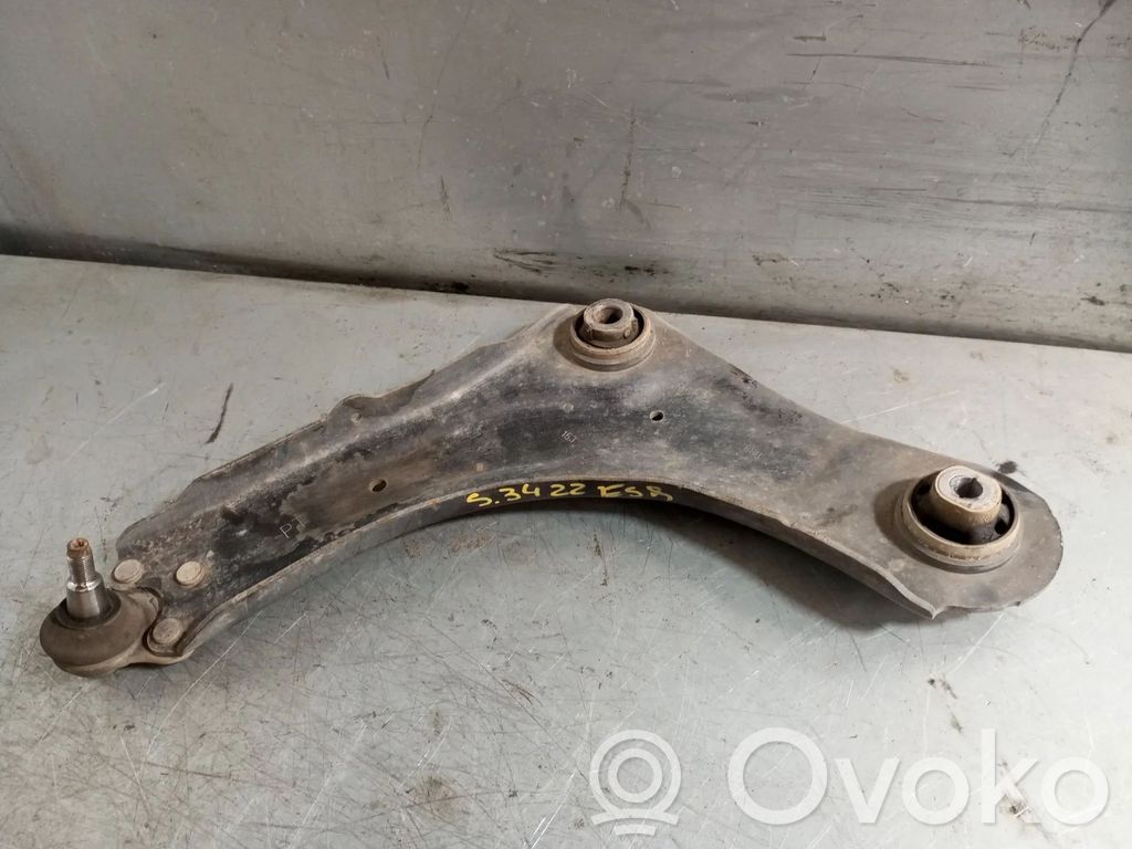 Front control arm   05096R,TRW