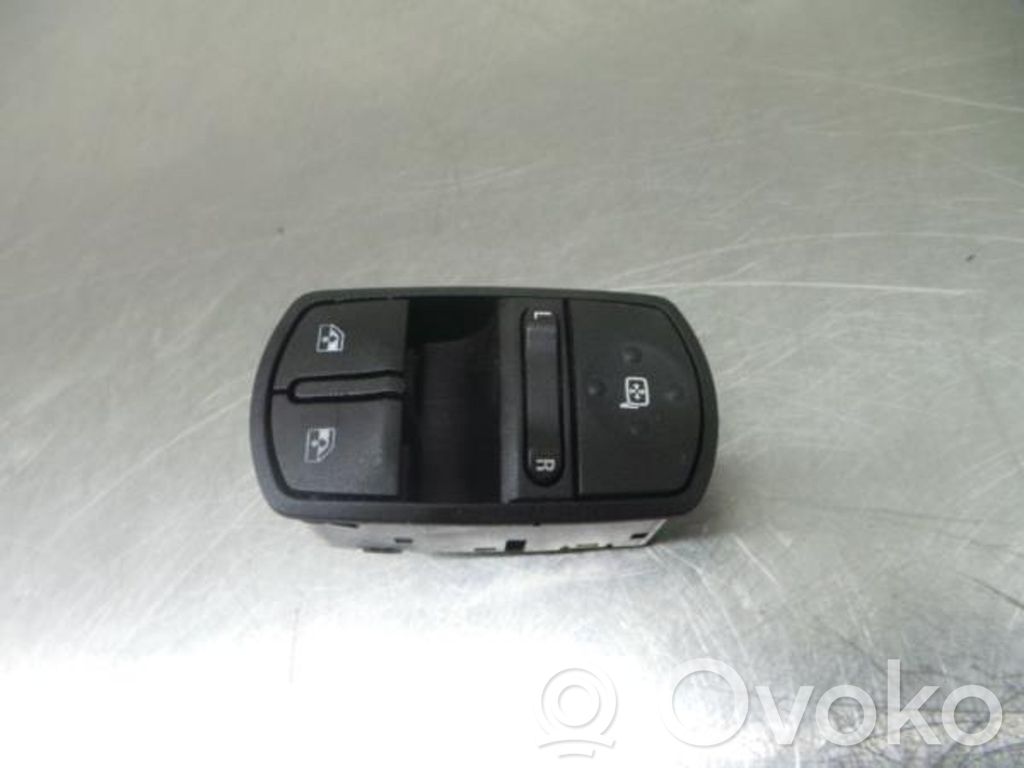 Opel Corsa E Interrupteur commade lève-vitre 