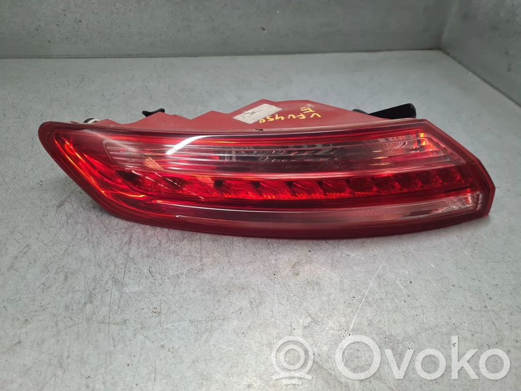 Renault Laguna III Luci posteriori del portellone del bagagliaio
