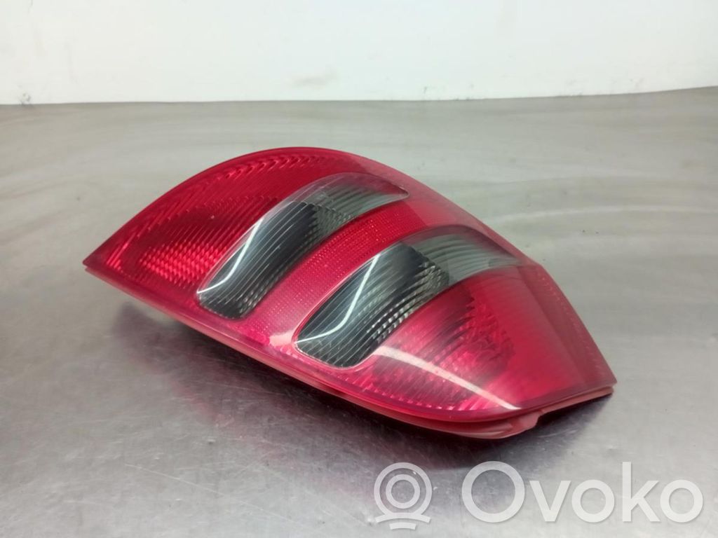 Mercedes-Benz A W169 Luci posteriori del portellone del bagagliaio