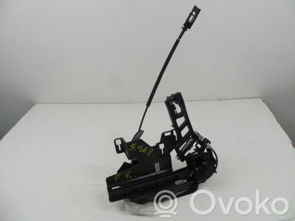 Ford Fiesta Zamek drzwi przednich 