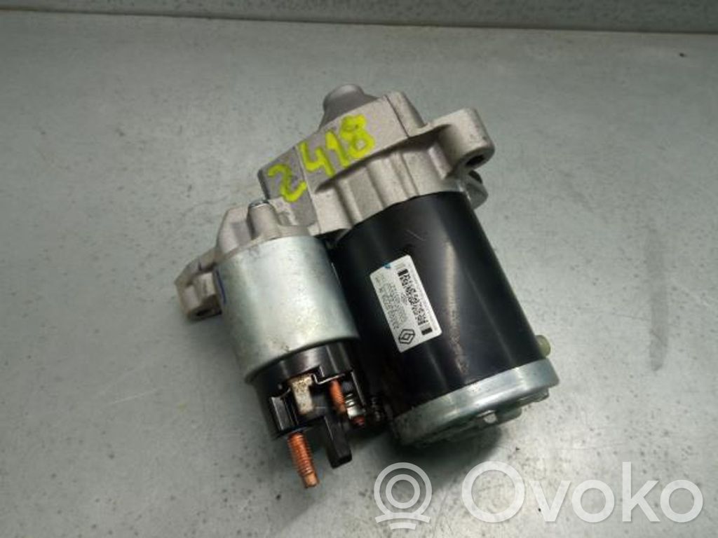 Motor de arranque   233000779R,M000T46572ZT