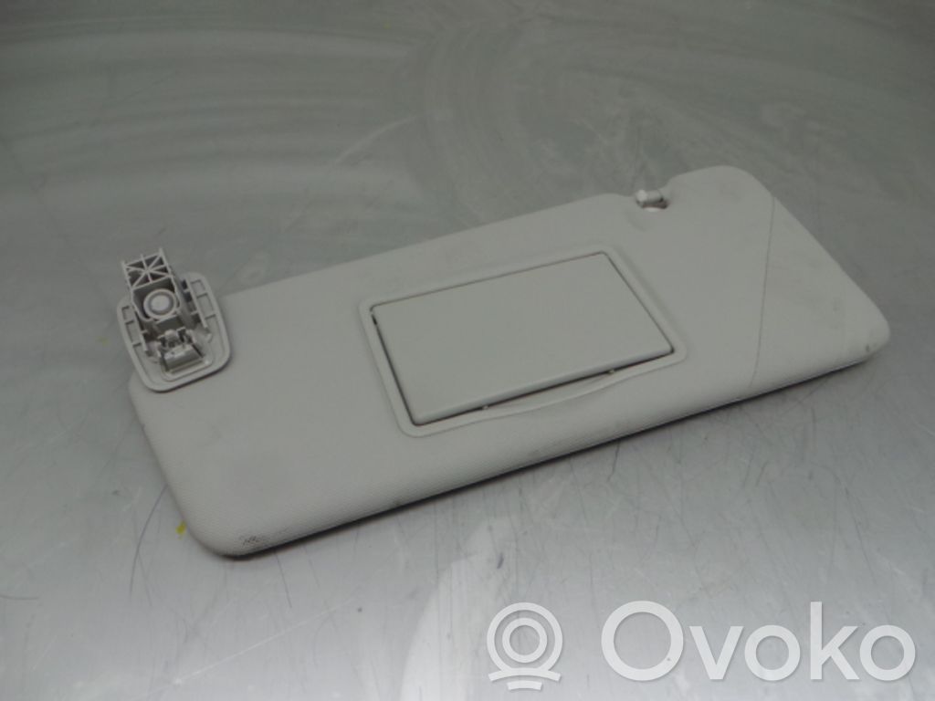 Sun visor