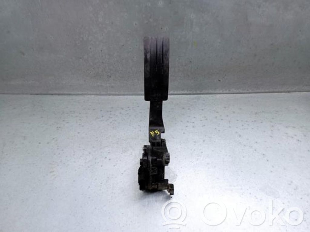 Renault Clio IV Accelerator throttle pedal 