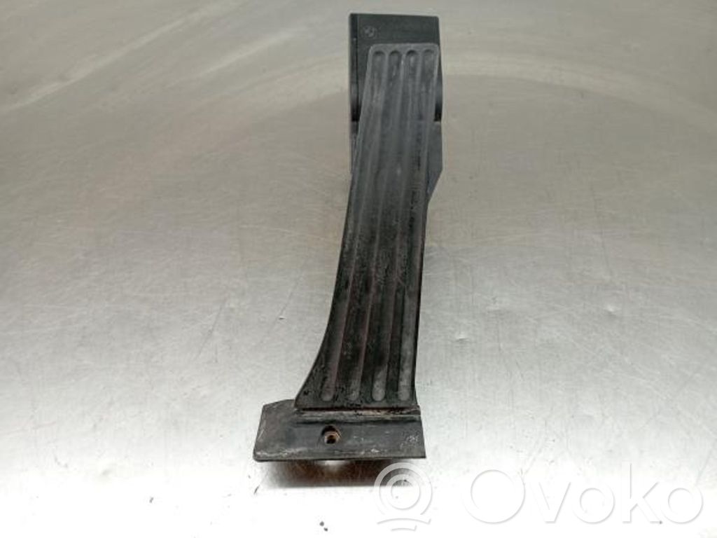 Accelerator throttle pedal   3540676693001,25916010