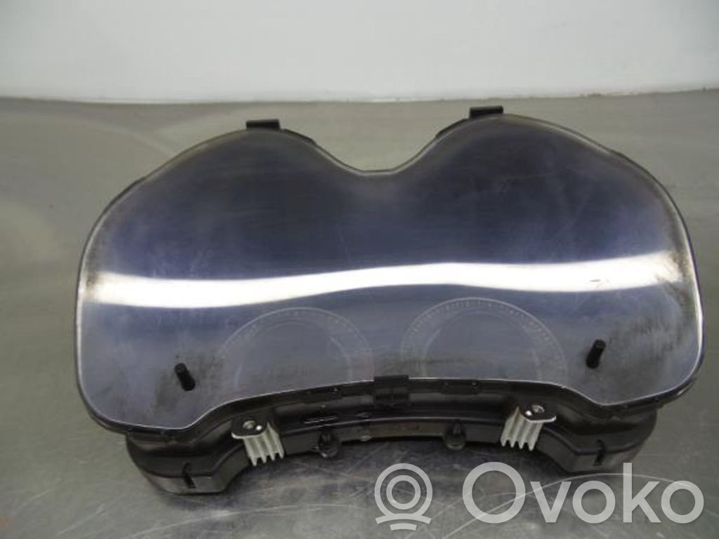 Toyota Auris 150 Vitezometru (grup de instrumente) 