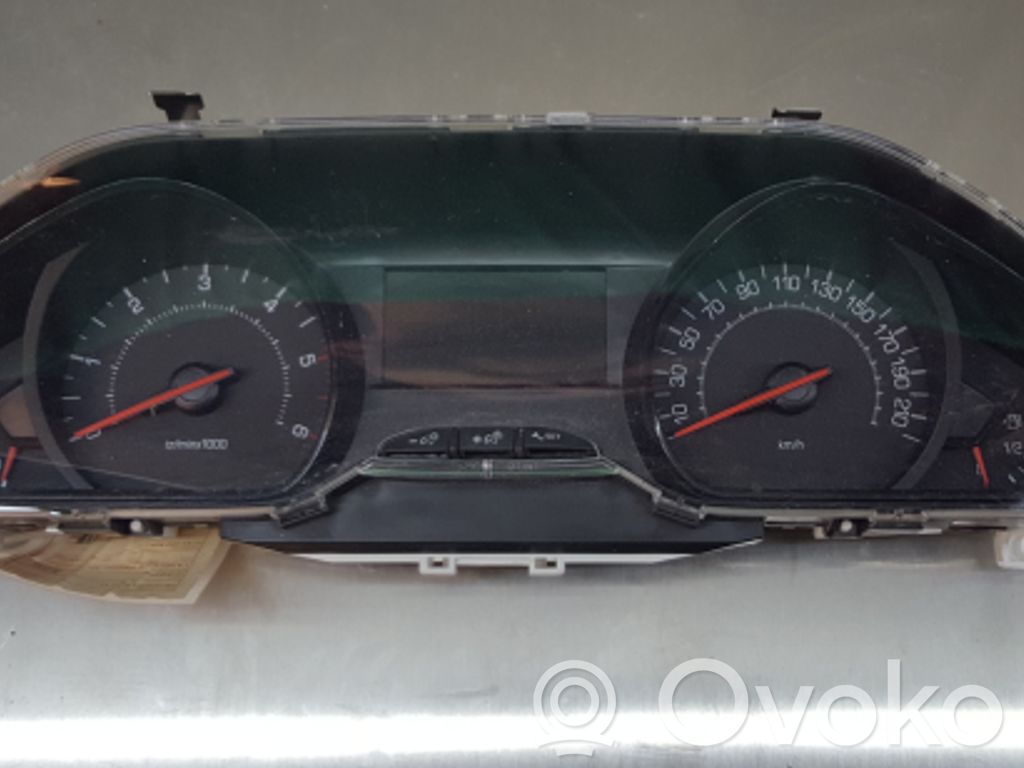 Peugeot 208 I Vitezometru (grup de instrumente) 