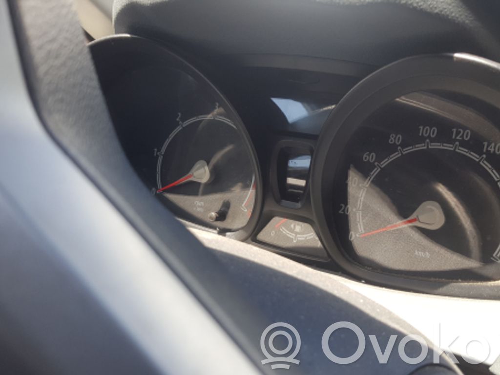 Ford Fiesta Vitezometru (grup de instrumente) 