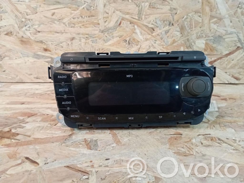 Seat Leon (1P) Panel / Radioodtwarzacz CD/DVD/GPS 