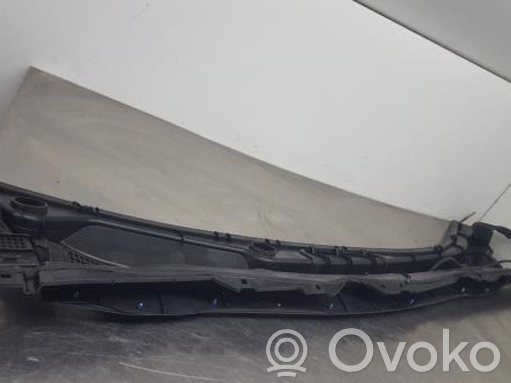 Nissan Leaf I (ZE0) Pyyhinkoneiston lista 