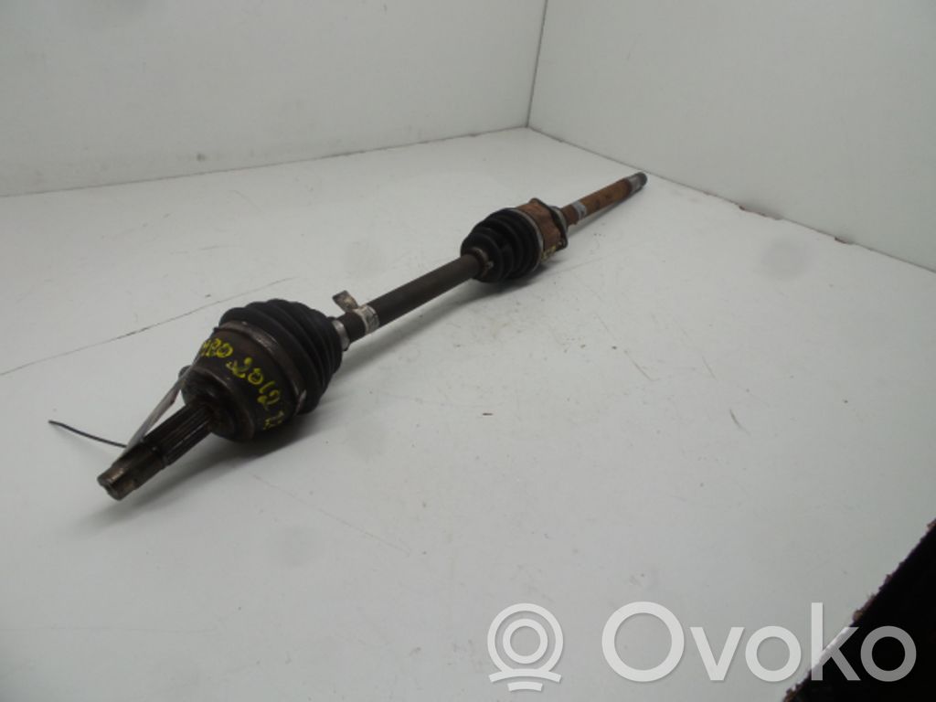 Etuvetoakseli   51810625