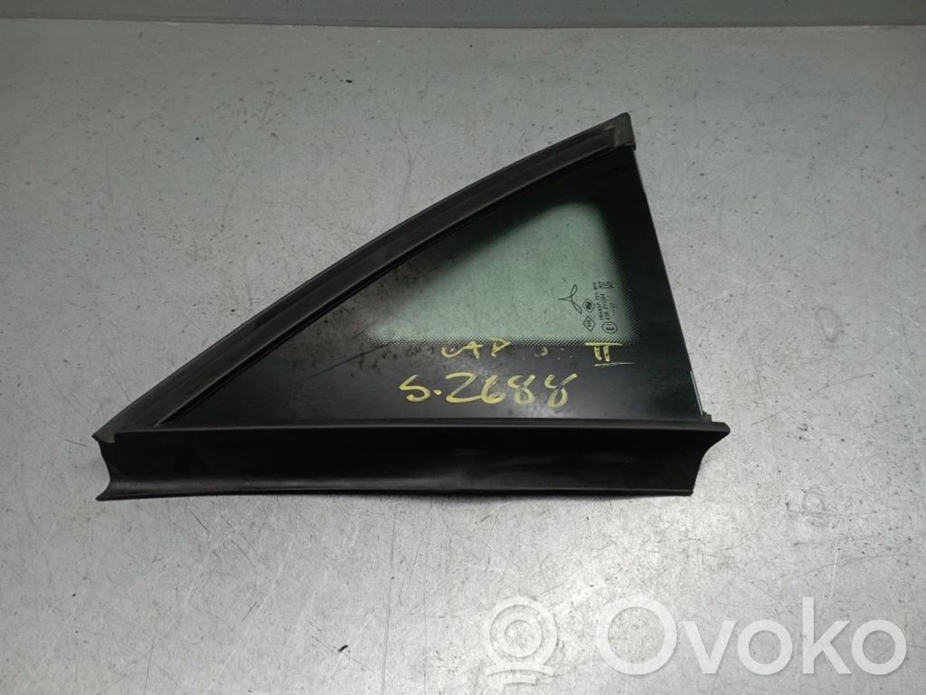 Renault Captur II Rear side window 