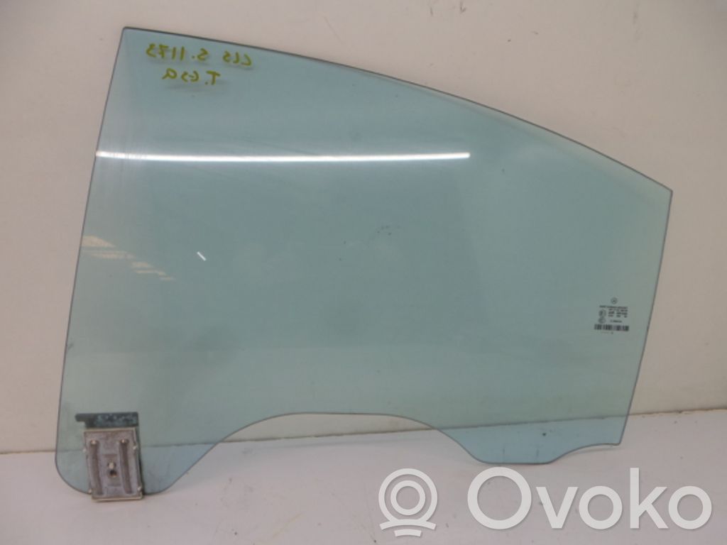 Mercedes-Benz CLS C219 Vetro del finestrino della portiera posteriore 