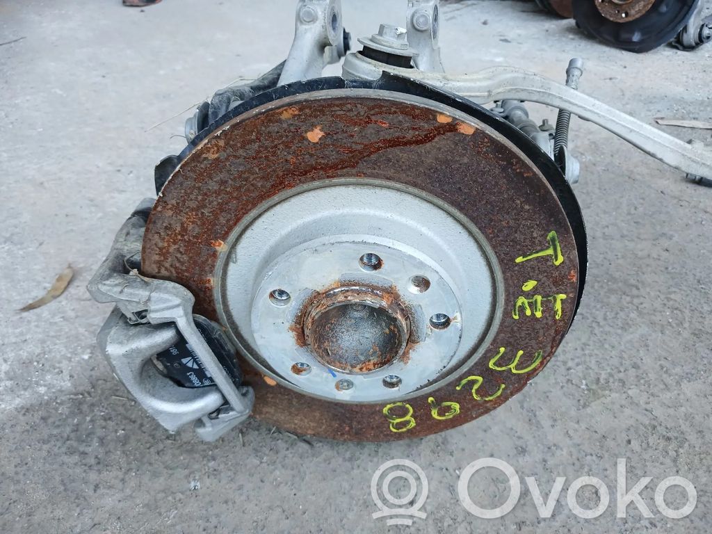 Opel Grandland X Mangueta de dirección de rueda trasera 