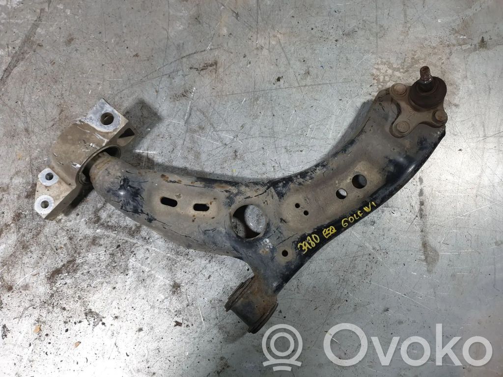 Volkswagen Golf VI Wahacz przedni 