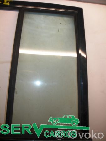 Hyundai Galloper Geam lateral spate 