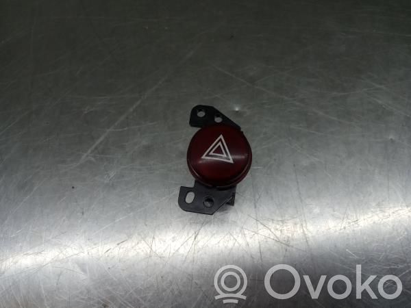 Mitsubishi Colt CZ3 Przycisk świateł awaryjnych 