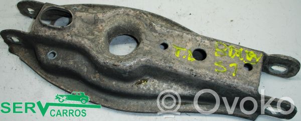 Rear control arm