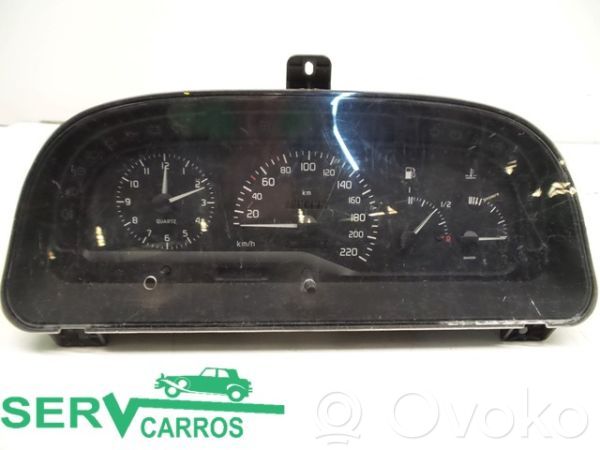 Renault Laguna I Geschwindigkeitsmesser Cockpit 