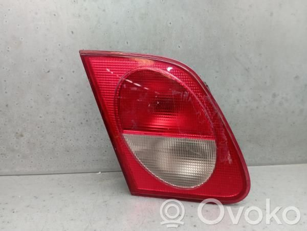 Mercedes-Benz E W210 Lampy tylnej klapy bagażnika 