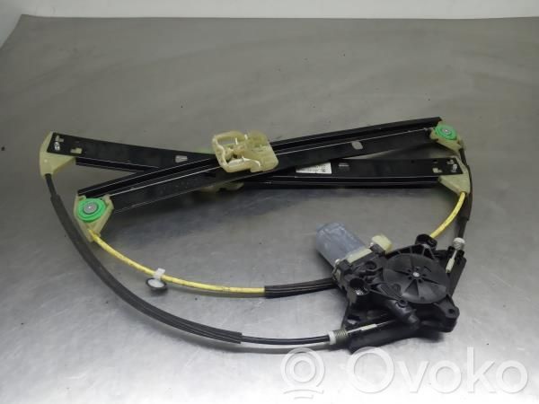 Volkswagen Golf VII Macara geam față fără motor