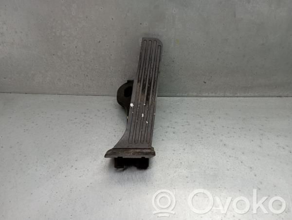 Volkswagen PASSAT B6 Pedală accelerație 