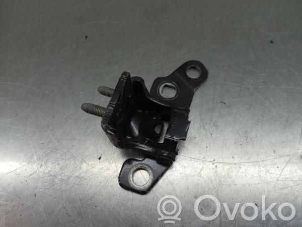 Loading door upper hinge   416345B