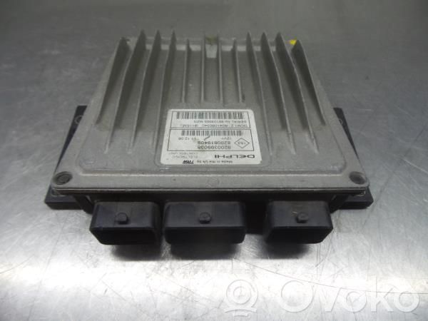 Renault Clio III Sterownik / Moduł ECU