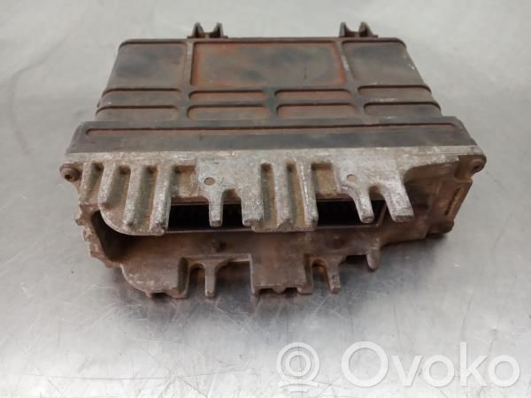Unidad de control/módulo del motor   6K5906026,0261203360