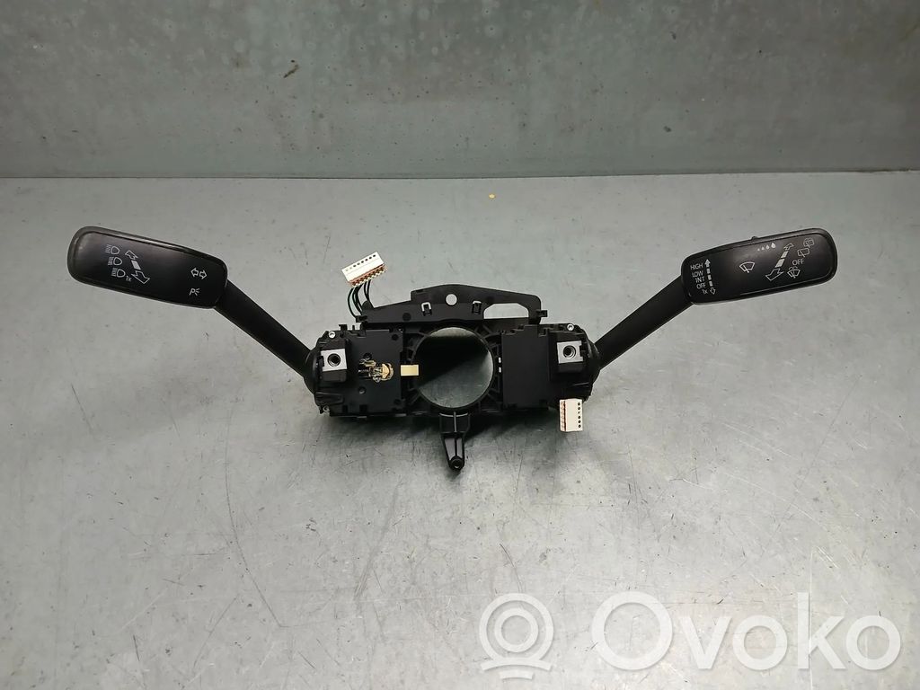 Volkswagen Golf VII Otros interruptores/perillas/selectores 