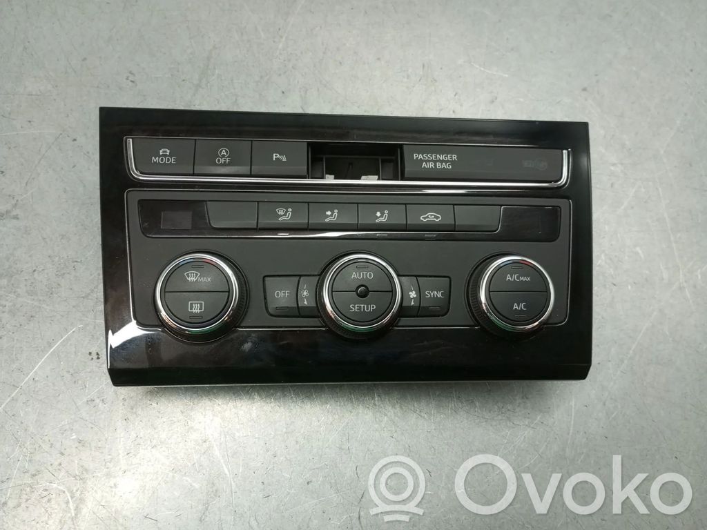 Seat Leon (5F) Panel klimatyzacji 