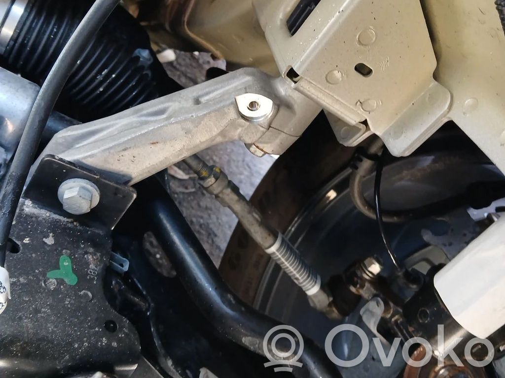 Front control arm   1682729180,3646272,9816865580,9846329580,SU001A9889,SU001B4116