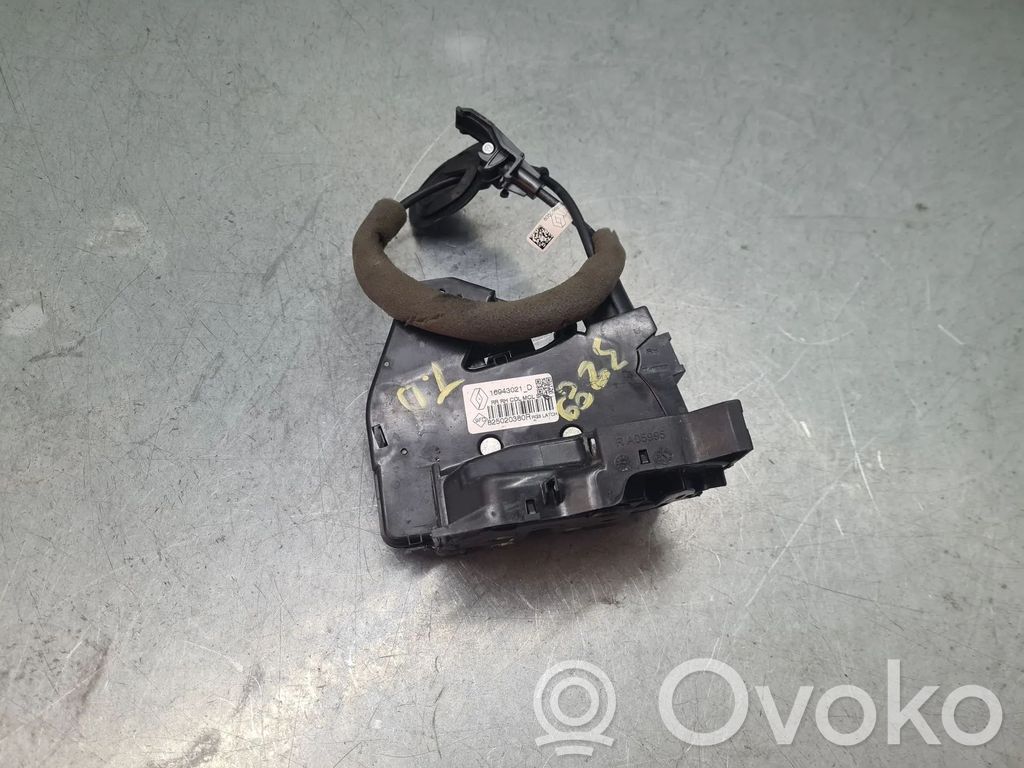 Renault Megane IV Zamek drzwi tylnych 