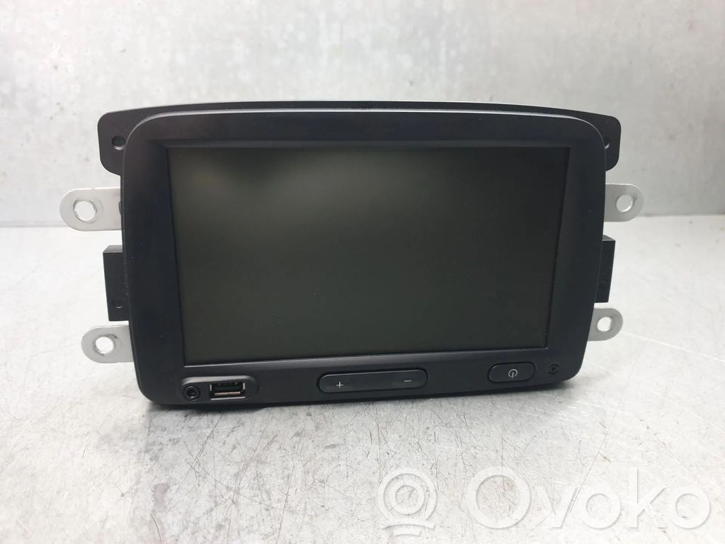 Dacia Spring Radio / CD-Player / DVD-Player / Navigation