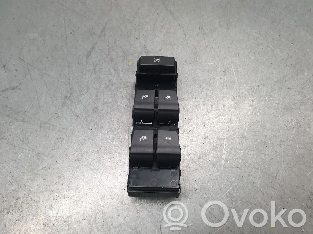 Electric window control switch   93571G3030