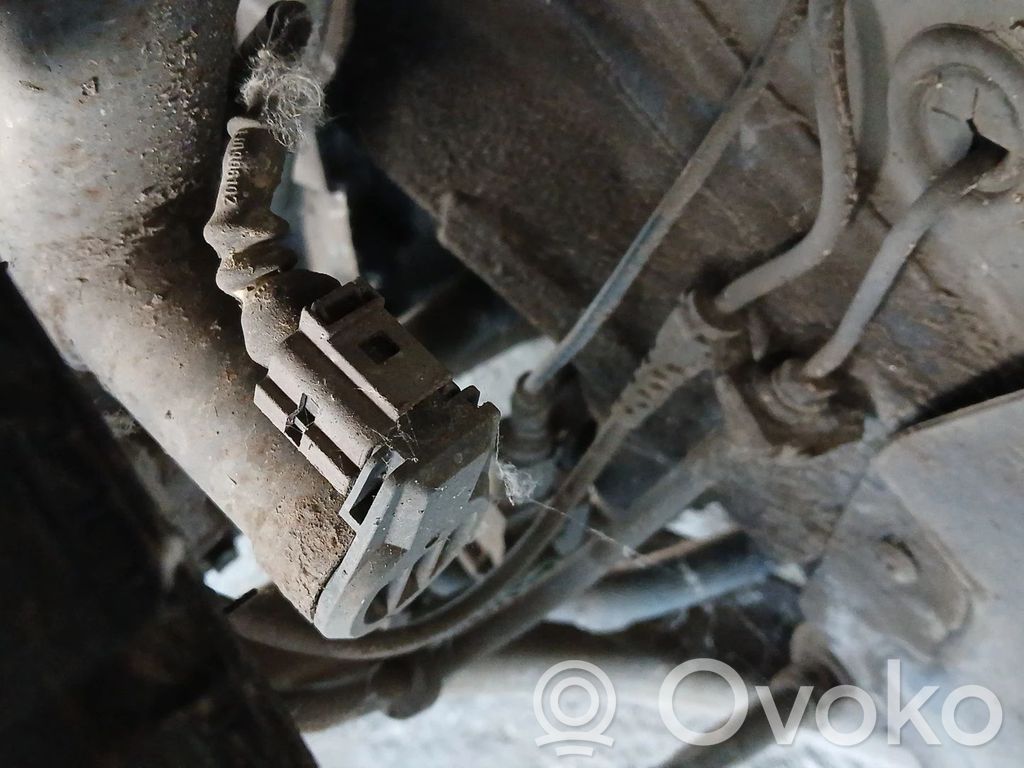 Volkswagen PASSAT CC Рычаг 